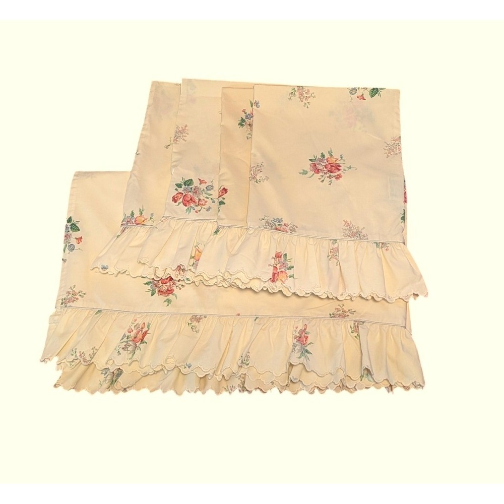 VTG Croscill Floral Ruffle‎ Full Flat Sheet 4 Pillowcases Cottagecore Grannycore